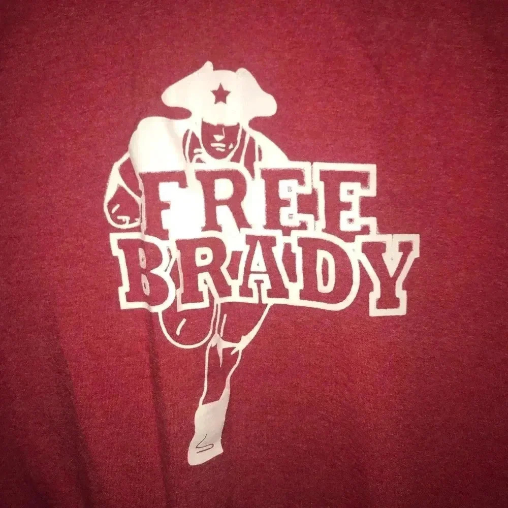 🧾 Free Brady T-shirt ☑️